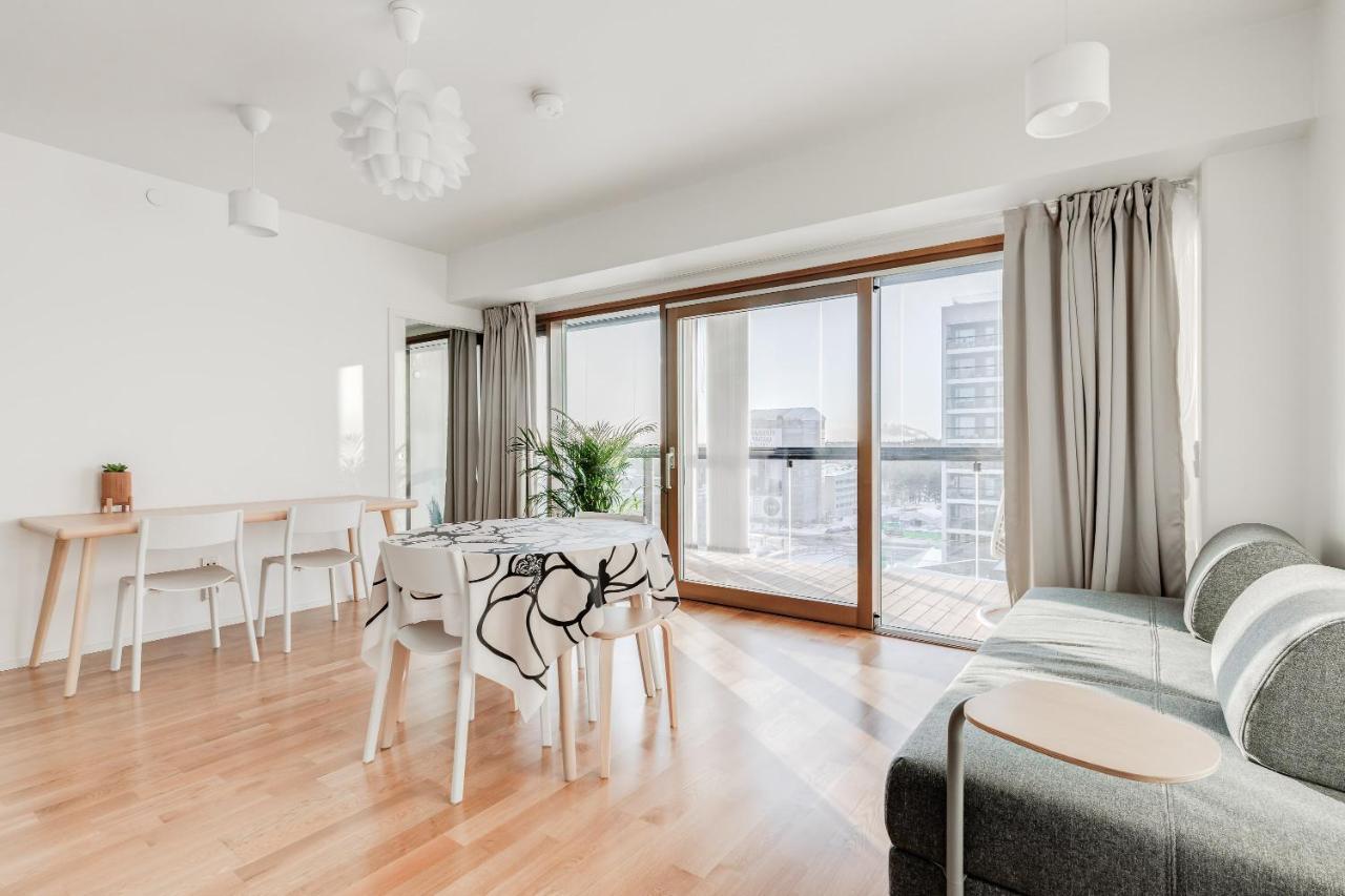 Tapiola Oak Apartment Эспоо Экстерьер фото