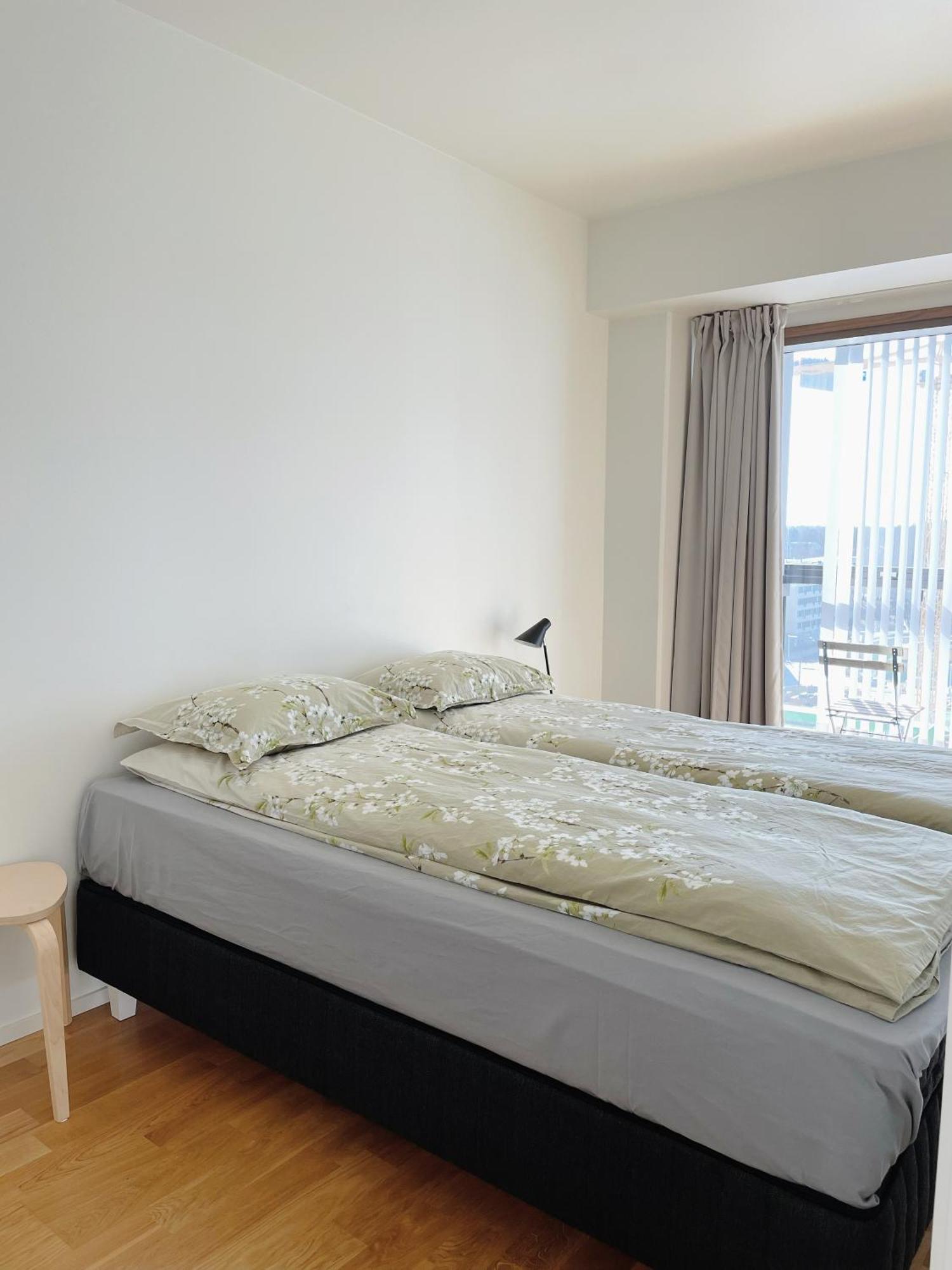 Tapiola Oak Apartment Эспоо Экстерьер фото